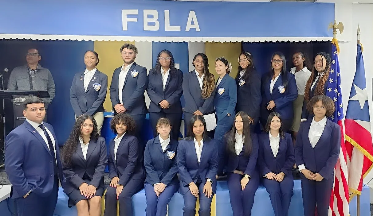 Grupo estudiantil de FBLA de la Miguel Such
